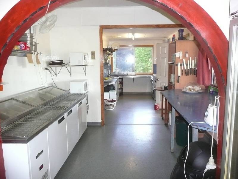 29399 Bruce Highway, Apple Tree Creek QLD 4660