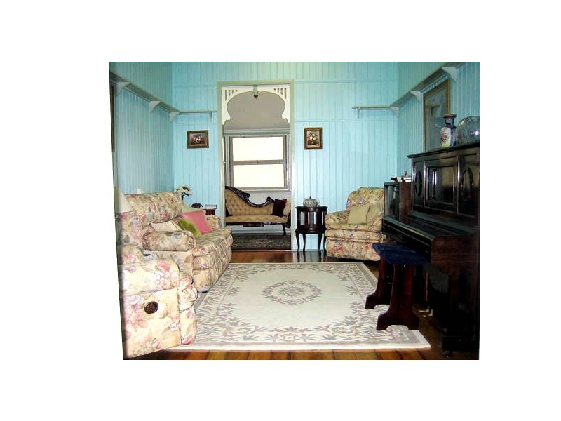 113 Capper Street, Gayndah QLD 4625