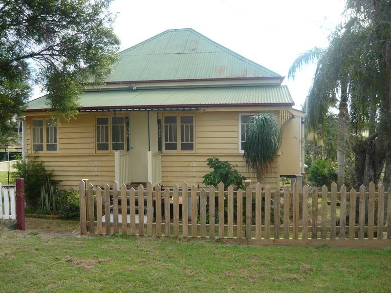 26 Ridgway Street, Childers QLD 4660