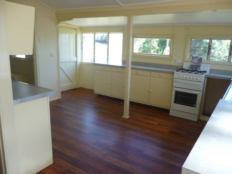 26 Ridgway Street, Childers QLD 4660