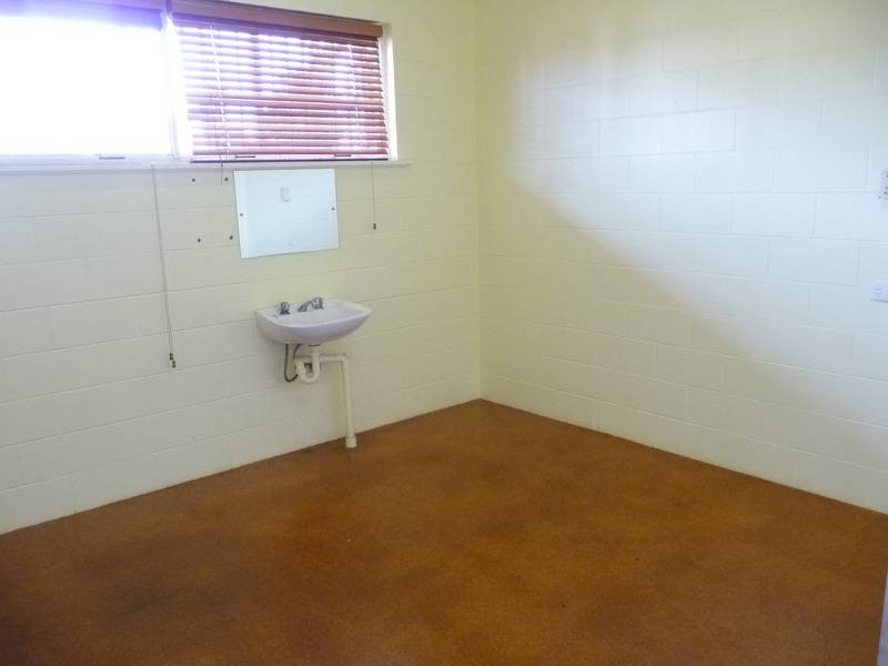 81 CHURCHILL STREET, Childers QLD 4660