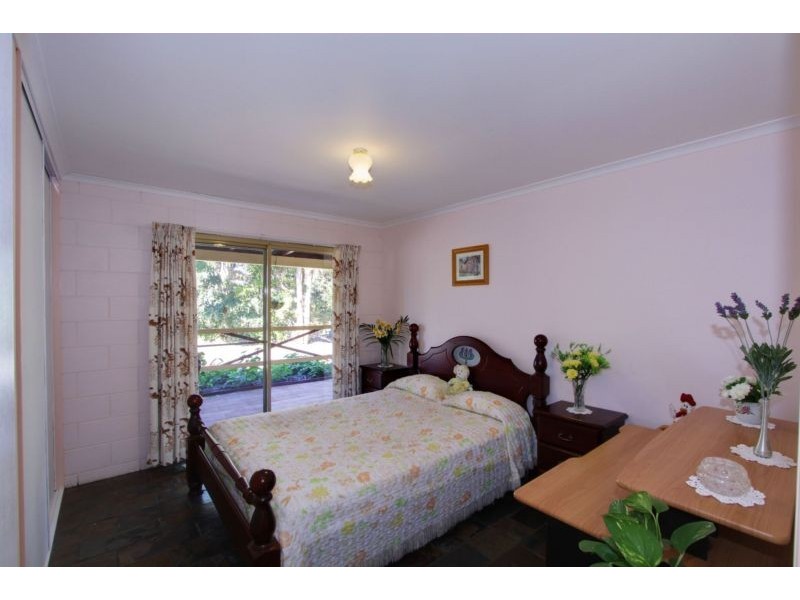 64 Grevillea Drive, Redridge QLD 4660