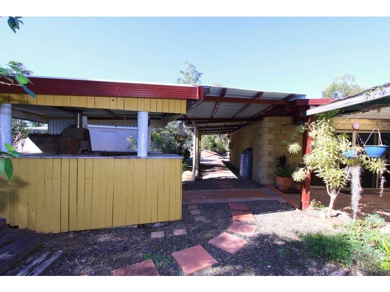 64 Grevillea Drive, Redridge QLD 4660