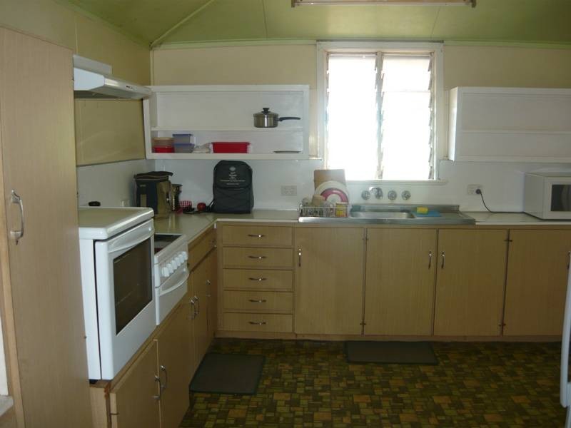 690 North Isis Road, Childers QLD 4660