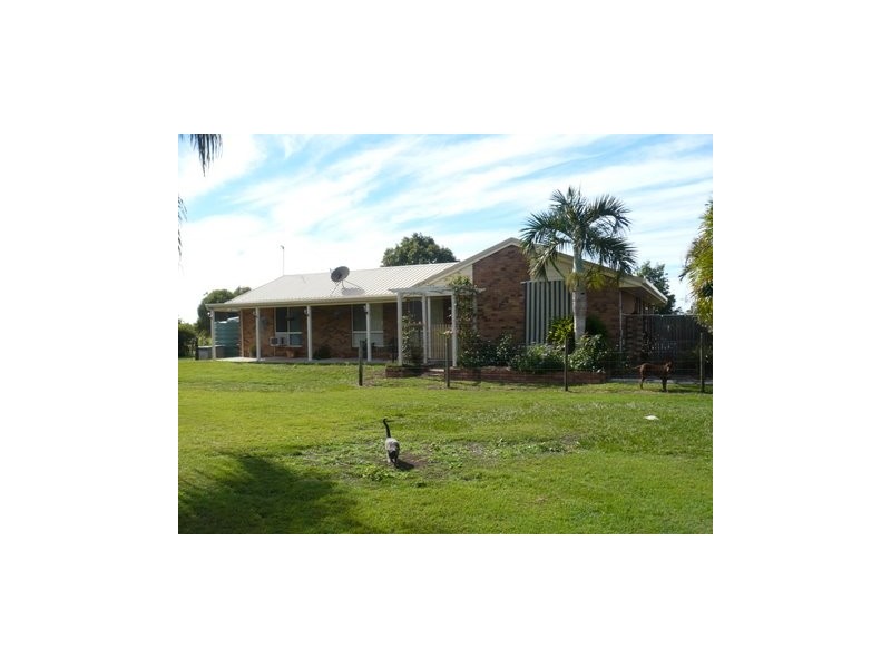 61 RIVER ROAD, Buxton QLD 4660