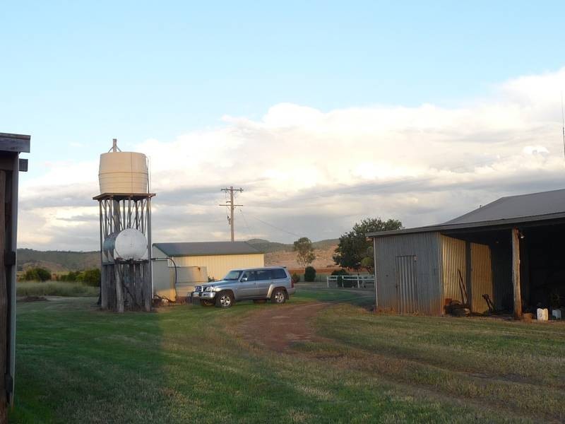 12120 ISIS HIGHWAY, Coalstoun Lakes QLD 4621