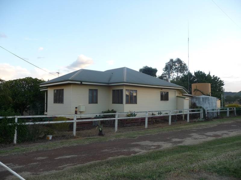 12120 ISIS HIGHWAY, Coalstoun Lakes QLD 4621