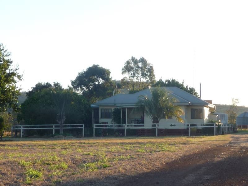 12120 ISIS HIGHWAY, Coalstoun Lakes QLD 4621