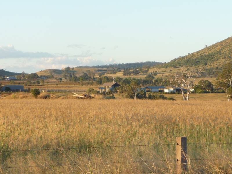 12120 ISIS HIGHWAY, Coalstoun Lakes QLD 4621