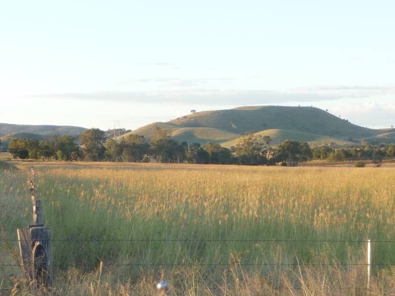 12120 ISIS HIGHWAY, Coalstoun Lakes QLD 4621