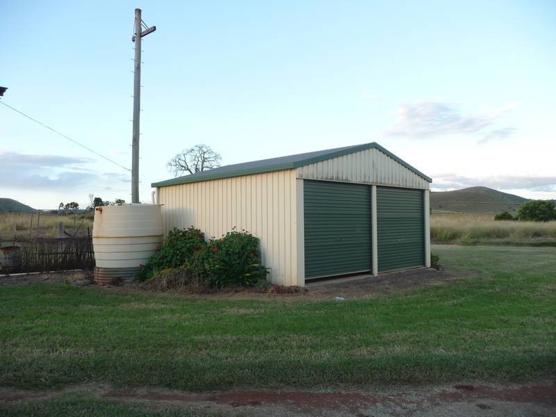 12120 ISIS HIGHWAY, Coalstoun Lakes QLD 4621