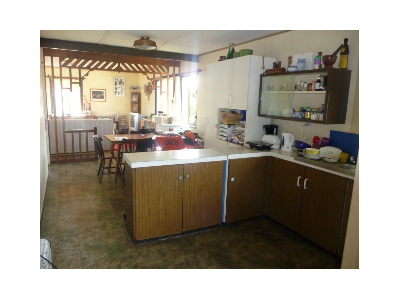 13 Lord Street, Childers QLD 4660