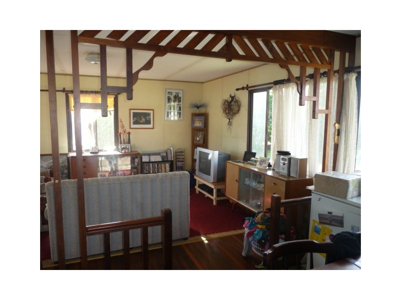 13 Lord Street, Childers QLD 4660