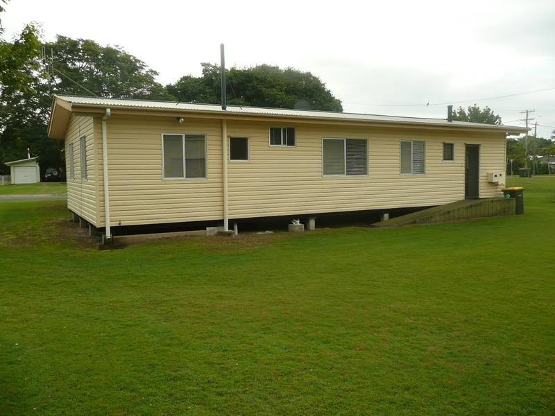 14 TORBANLEA STREET, Burrum Heads QLD 4659