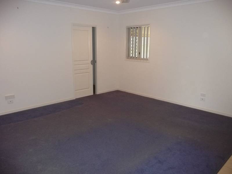 67 Thompson Road, Childers QLD 4660