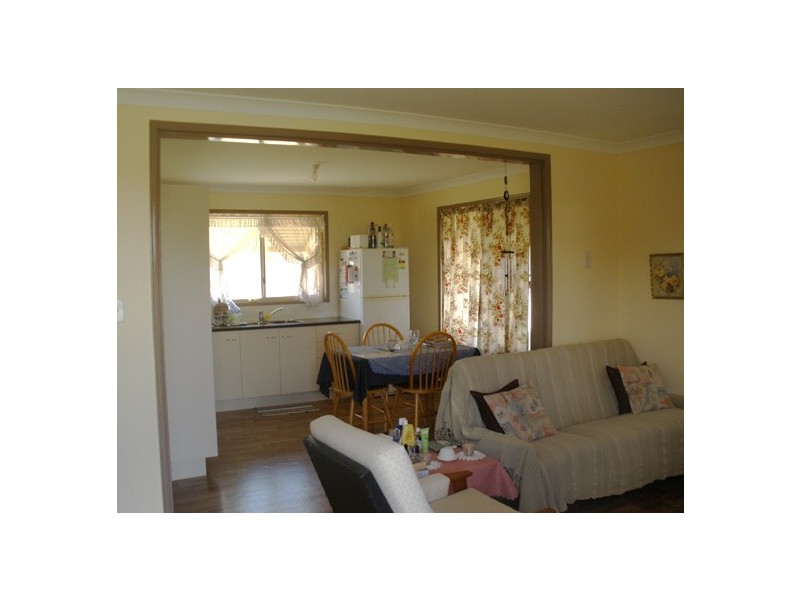 23 Barrow, Gayndah QLD 4625