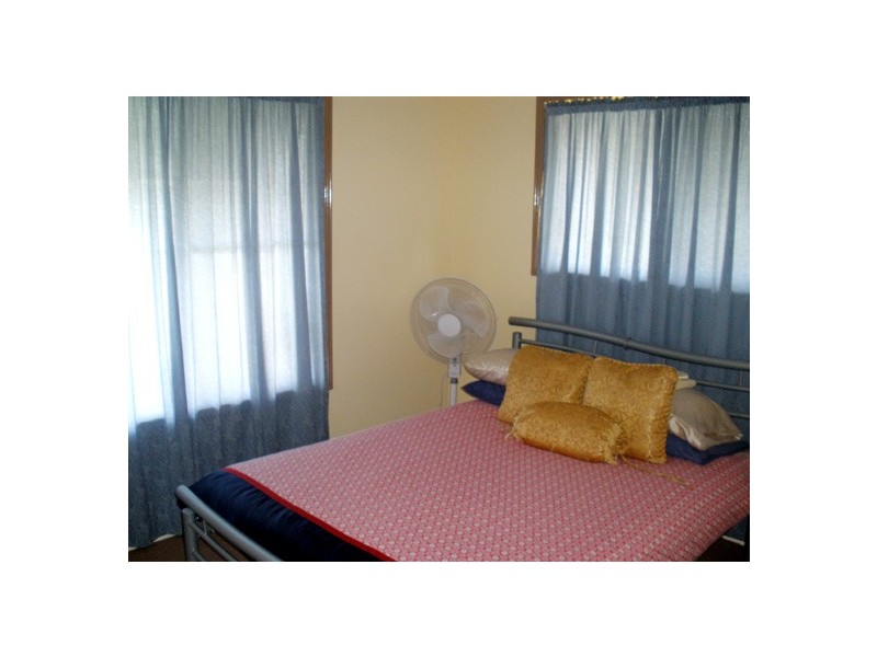 23 Barrow, Gayndah QLD 4625