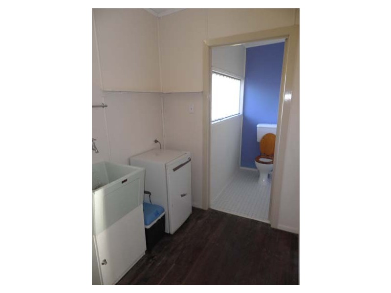 59 Barrow Street, Gayndah QLD 4625