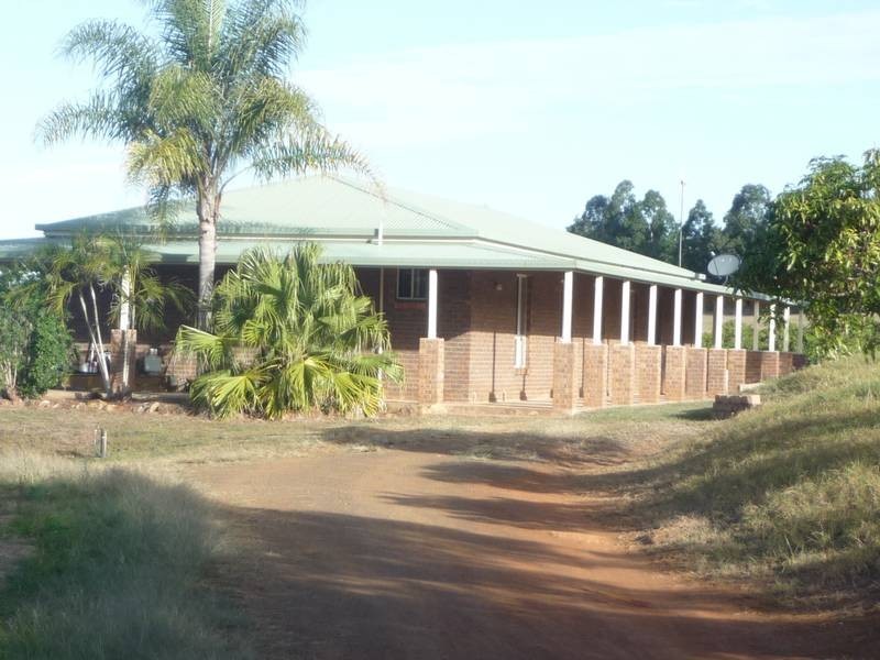33 STANTONS ROAD, North Isis QLD 4660