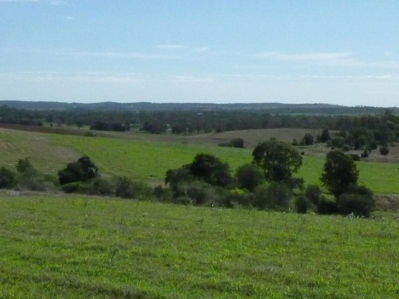 8690 Isis Highway, Dallarnil QLD 4621