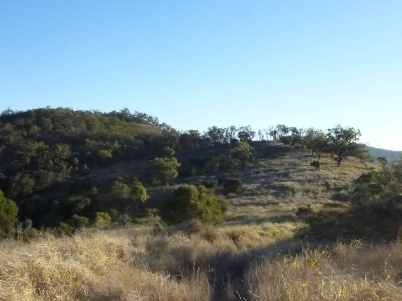 A DOVES ROAD, Coalstoun Lakes QLD 4621