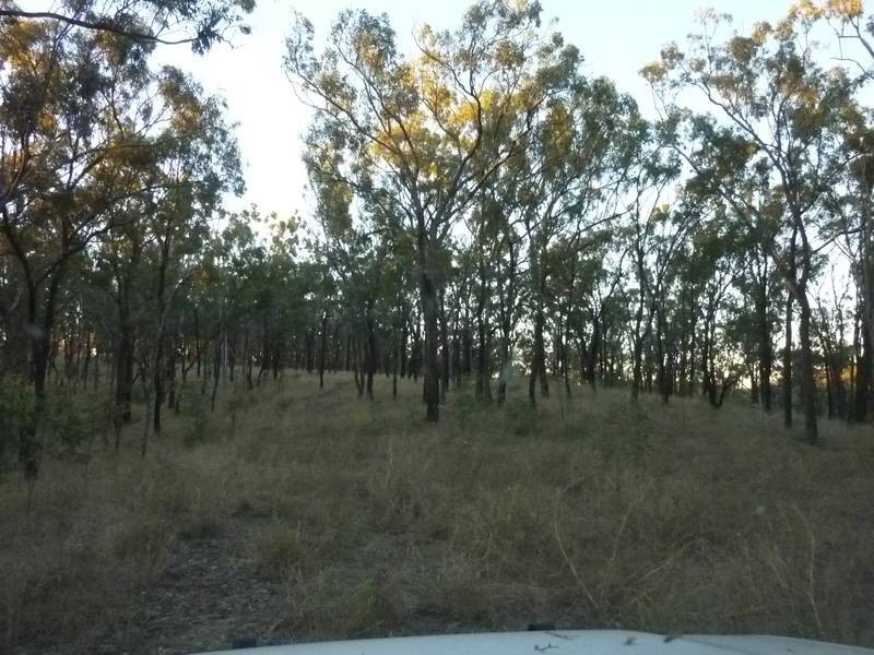 A DOVES ROAD, Coalstoun Lakes QLD 4621