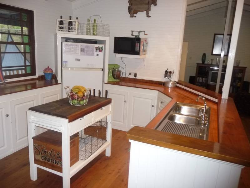 19 OLD CREEK ROAD, Childers QLD 4660