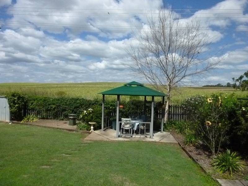 1 CANECUTTER COURT, Childers QLD 4660