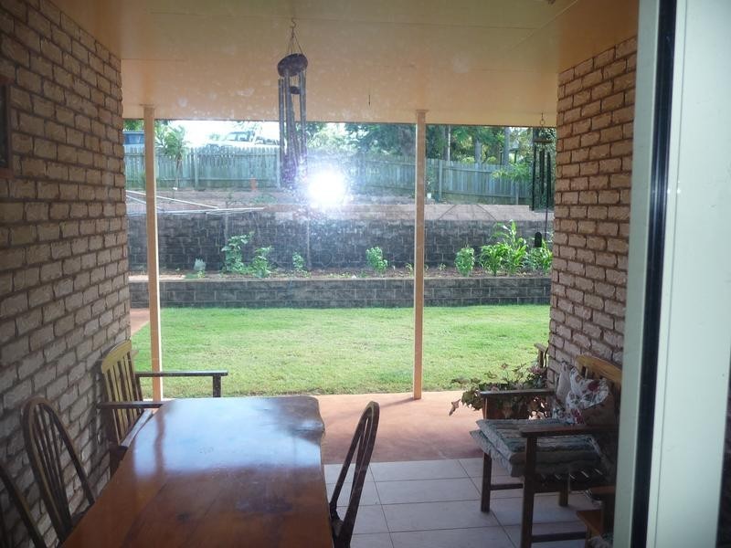 4 Pioneer Avenue, Childers QLD 4660