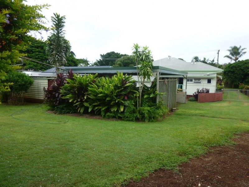 16 Gaydon Street, Childers QLD 4660