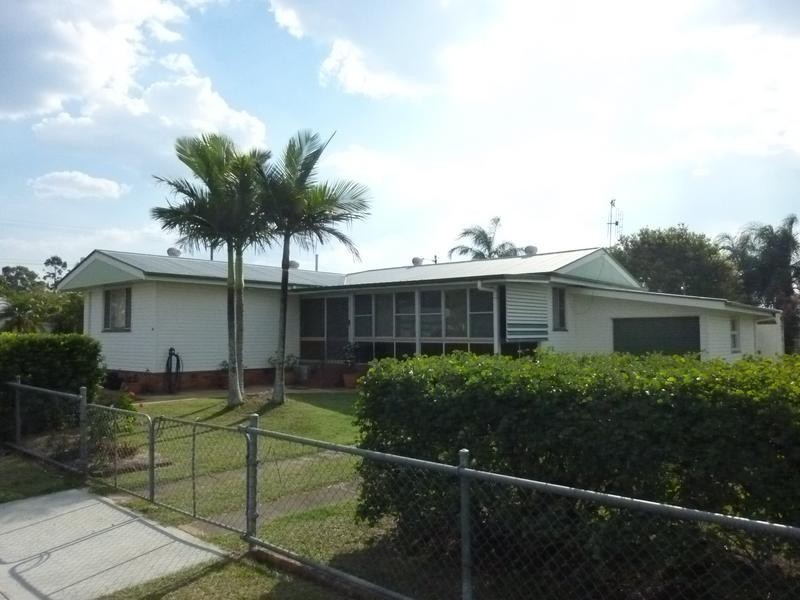 32 VICTORIA STREET, Biggenden QLD 4621