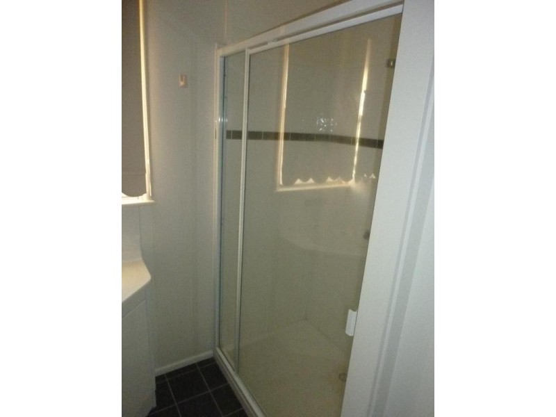 32 VICTORIA STREET, Biggenden QLD 4621