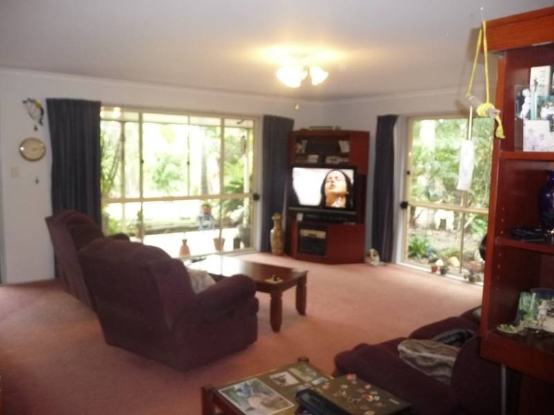 278 Rainbows Road, South Isis QLD 4660