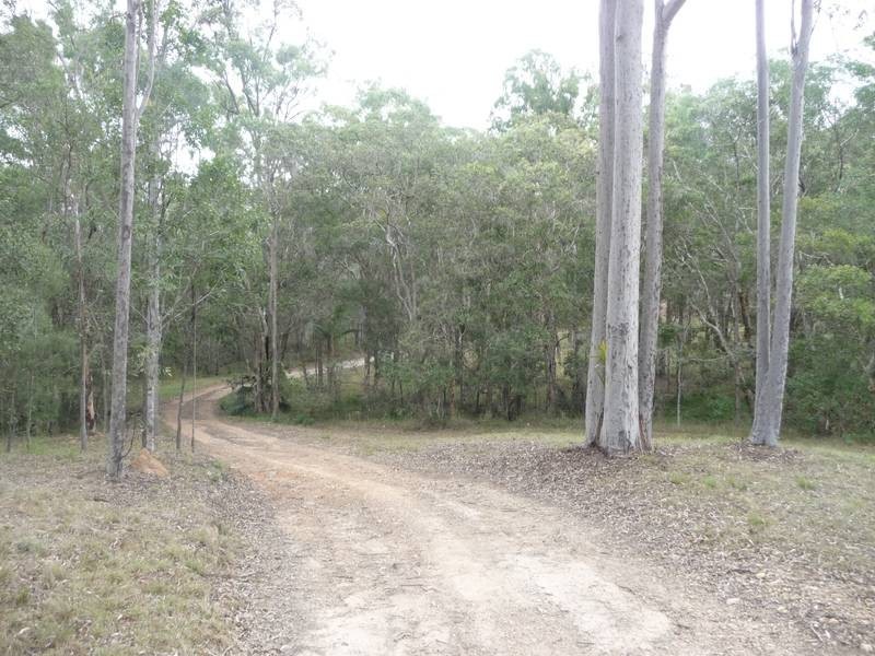 278 Rainbows Road, South Isis QLD 4660