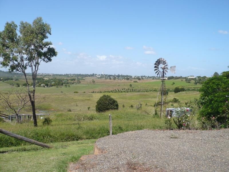 25 Stantons Road, Childers QLD 4660