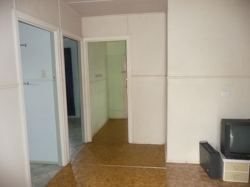 8 Main Street, Coalstoun Lakes QLD 4621