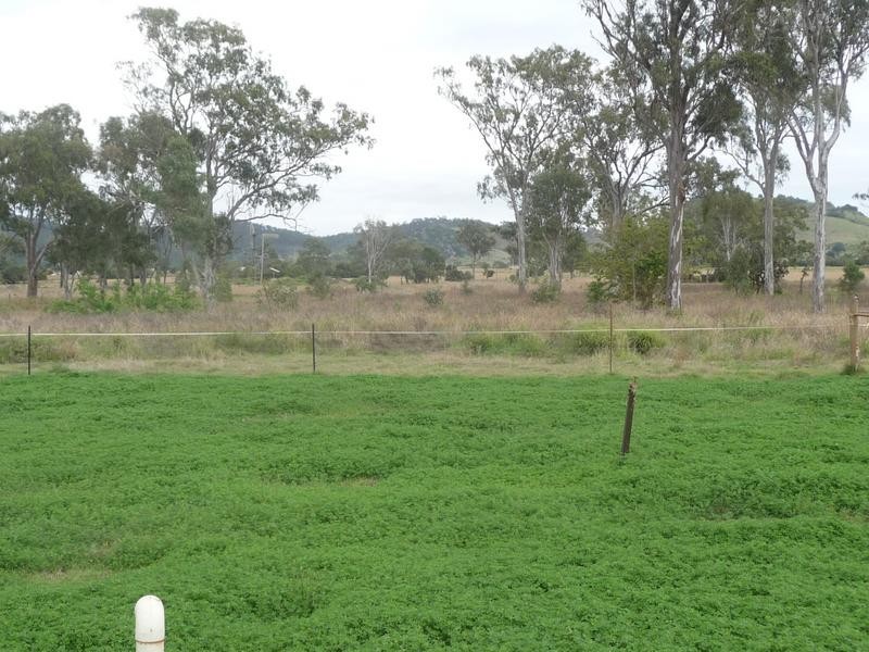 8 Main Street, Coalstoun Lakes QLD 4621