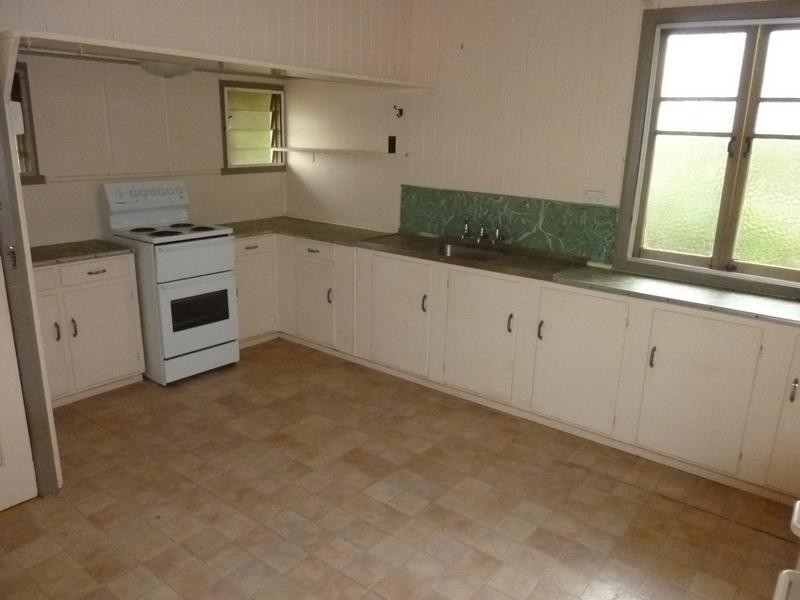 9 Broadhurst Street, Childers QLD 4660