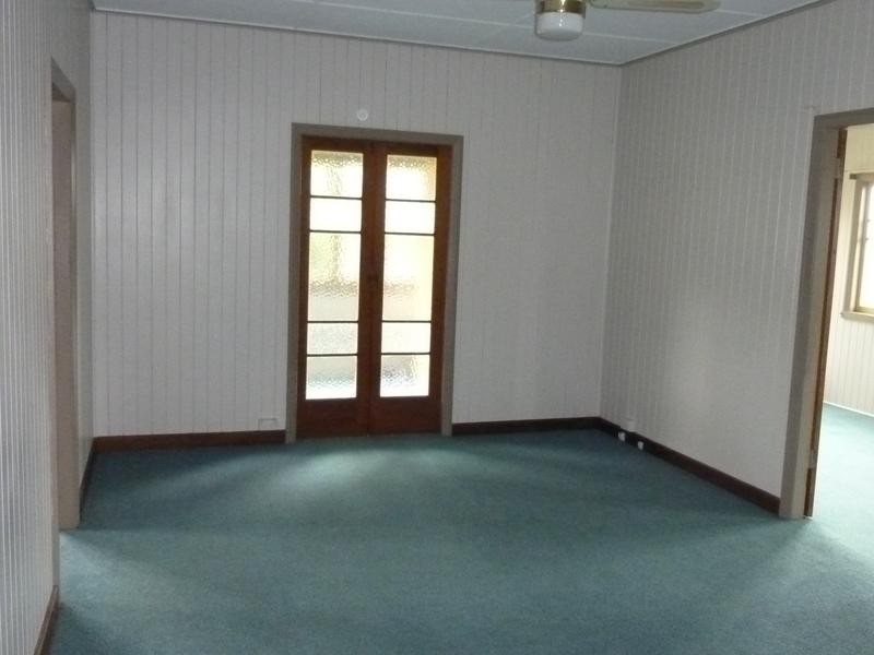 9 Broadhurst Street, Childers QLD 4660