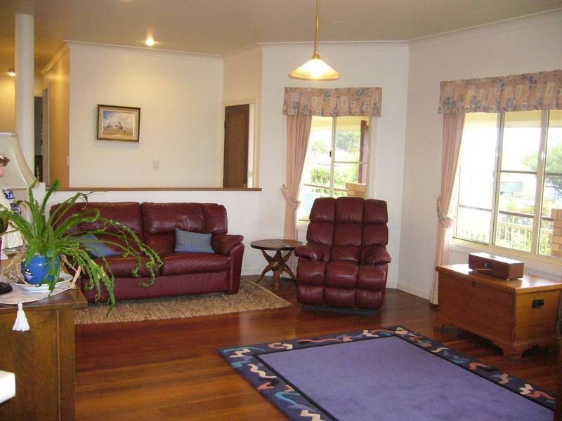 89 North Isis Road, Childers QLD 4660