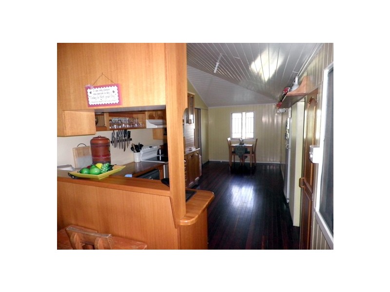 67 Meson Street, Gayndah QLD 4625