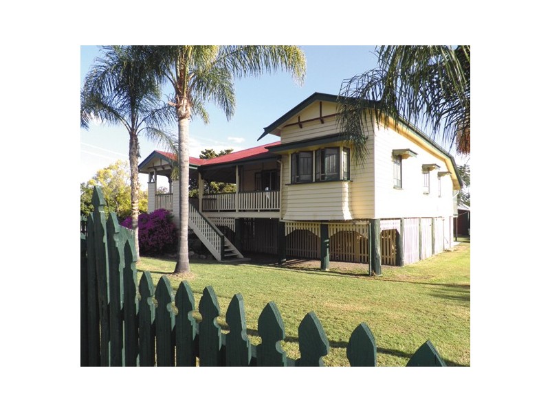 67 Meson Street, Gayndah QLD 4625