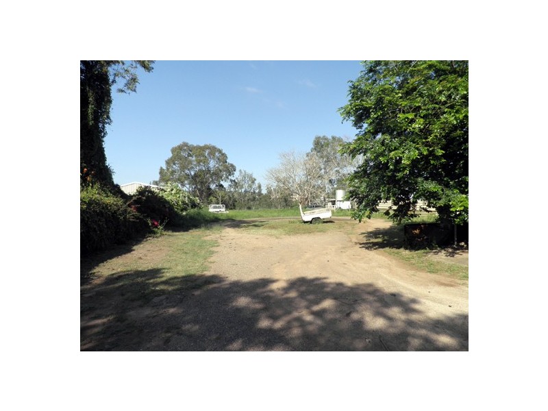 10 Boyd Street, Gayndah QLD 4625