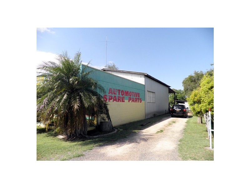 10 Boyd Street, Gayndah QLD 4625