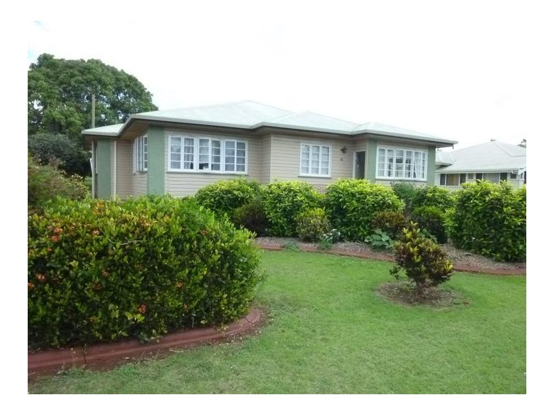 14 GAYDON STREET, Childers QLD 4660
