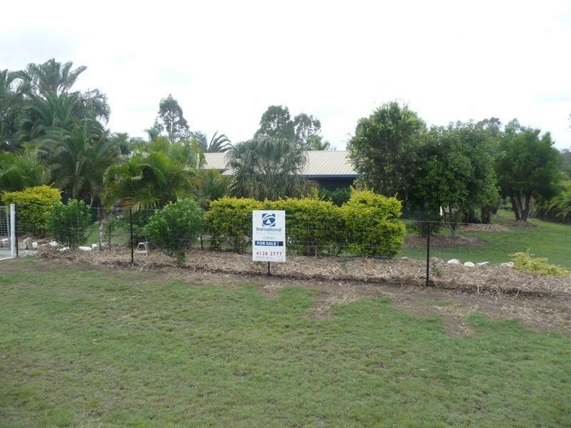 10 LISTER STREET, Apple Tree Creek QLD 4660