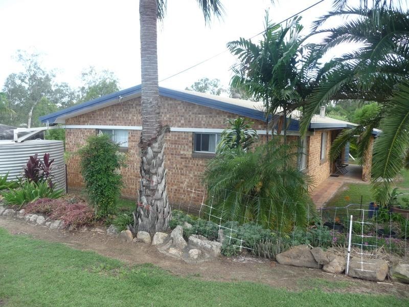 10 LISTER STREET, Apple Tree Creek QLD 4660