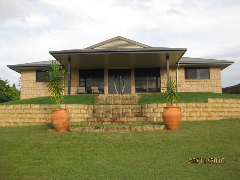 6 PATRUCCO STREET, Childers QLD 4660