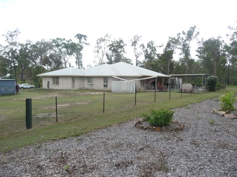 2 SUNNYBRAE CIRCUIT, Redridge QLD 4660