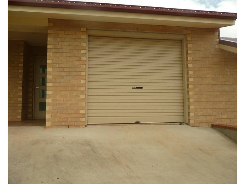 5/2 Lawman Place, Childers QLD 4660